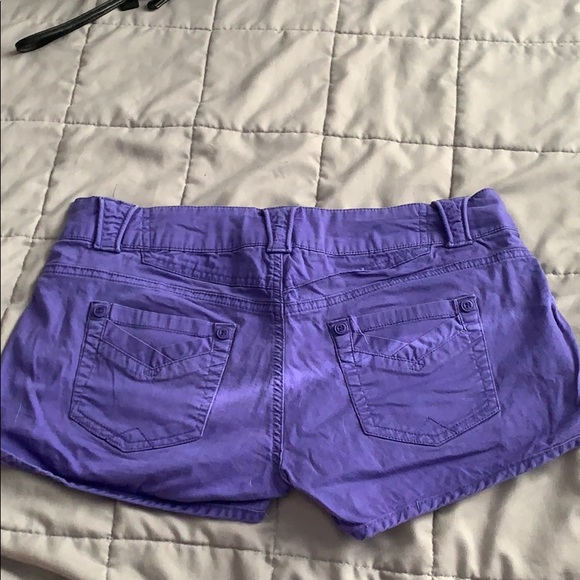 Colorful Purple shorts - Picture 3 of 3